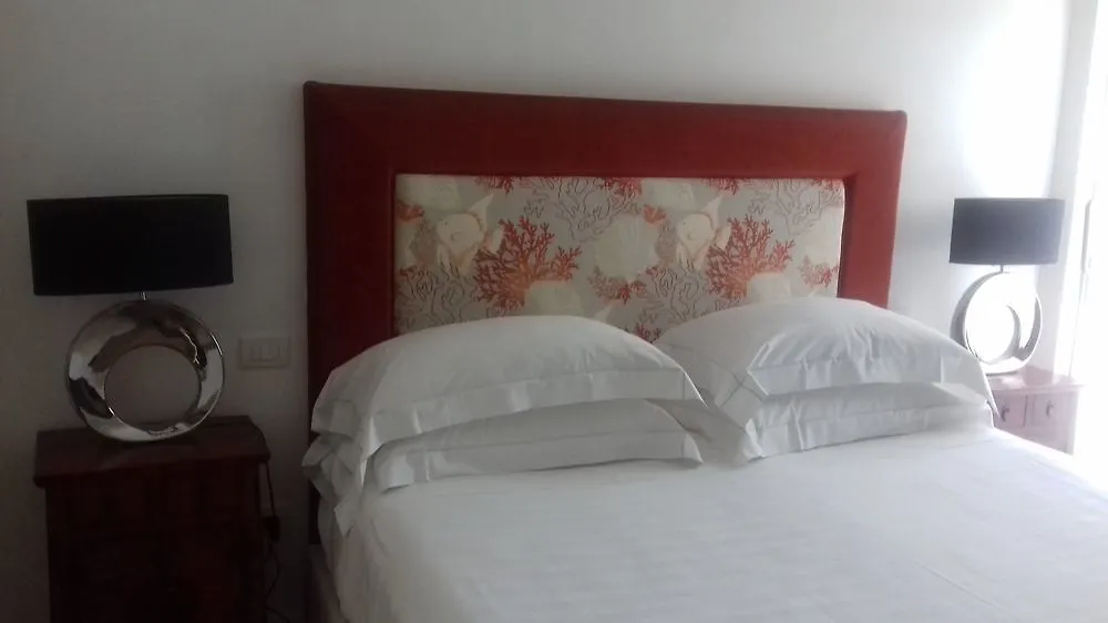 Hotel L'Ea Bianca Luxury Resort Baja Sardinia